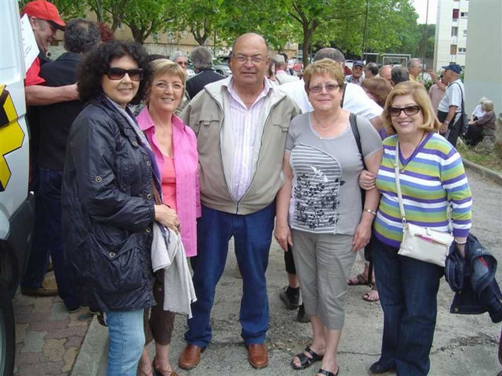 003 Jeannine et les cousins Diaz-Gonzalez.JPG